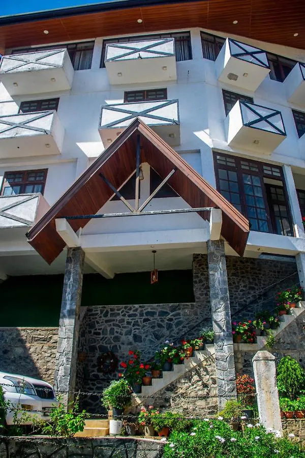 Manudi Glenfallsedge Rest Nuwara Eliya